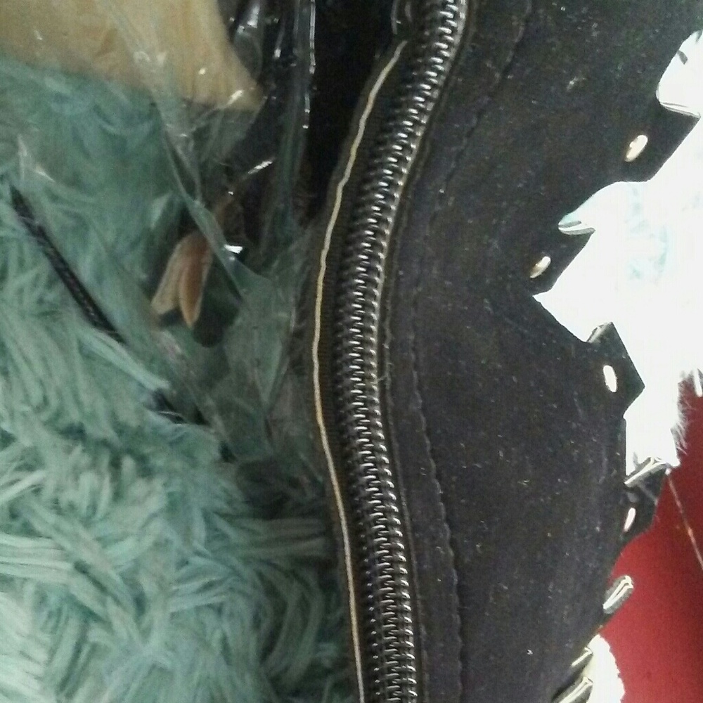 Shoes - Picture 3 of 5